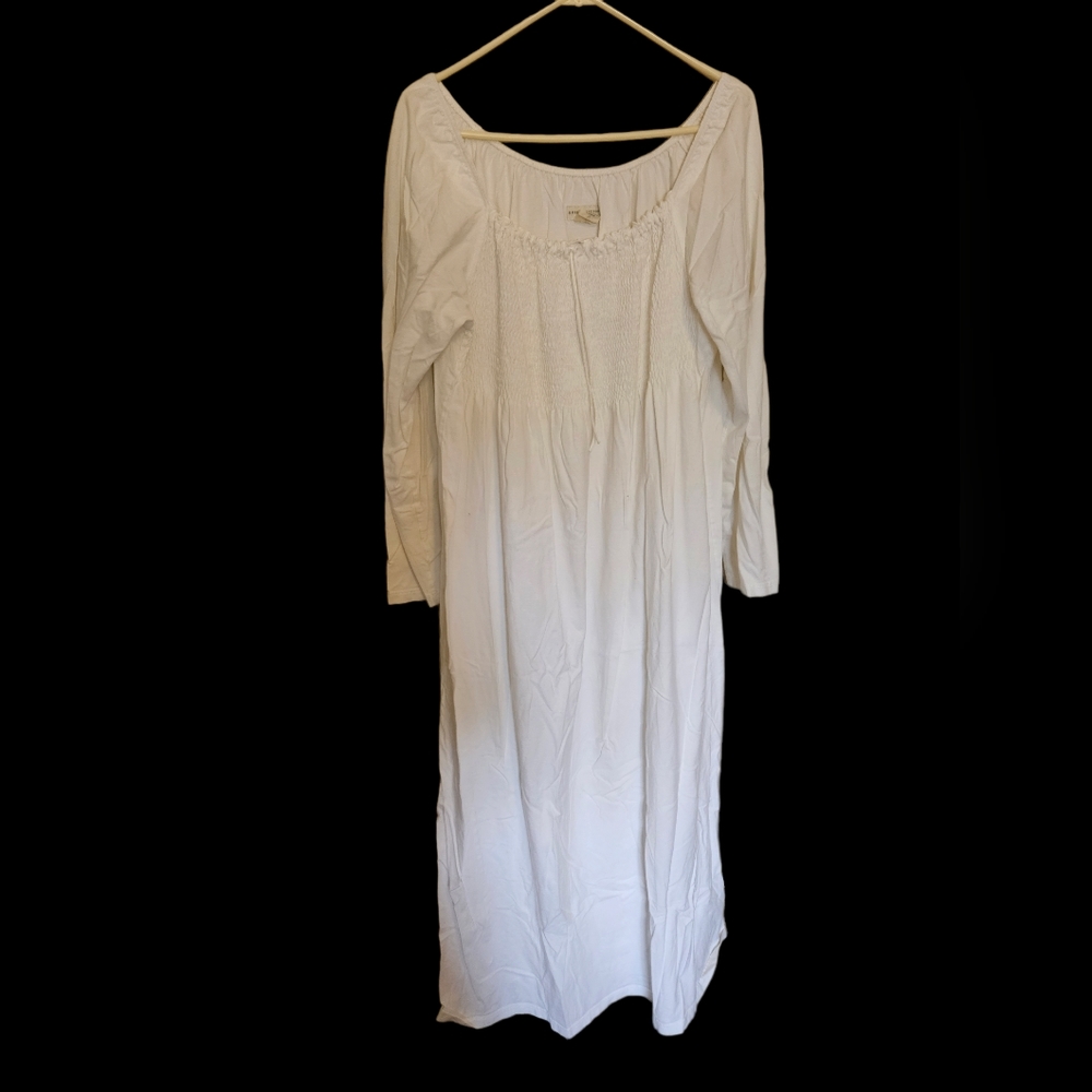 Green cotton maxi white dress